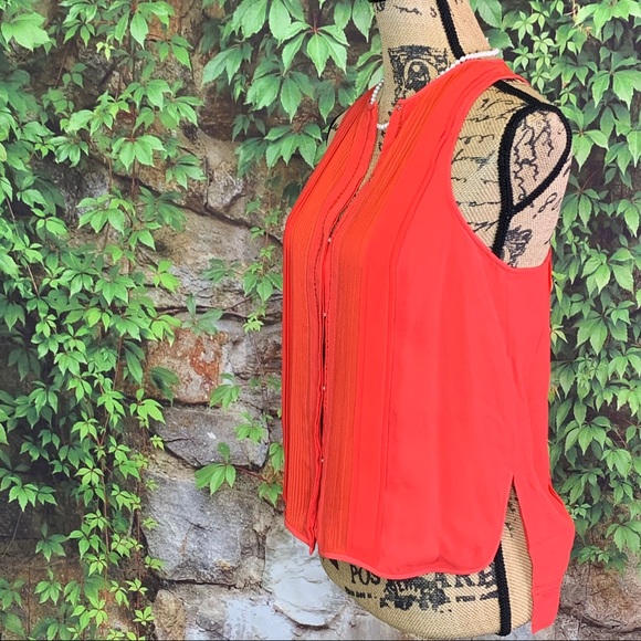 DIANE VON FURSTENBERG Crepe Slice Sleeveless Poppy Colored Top, 0 - Picture 10 of 15